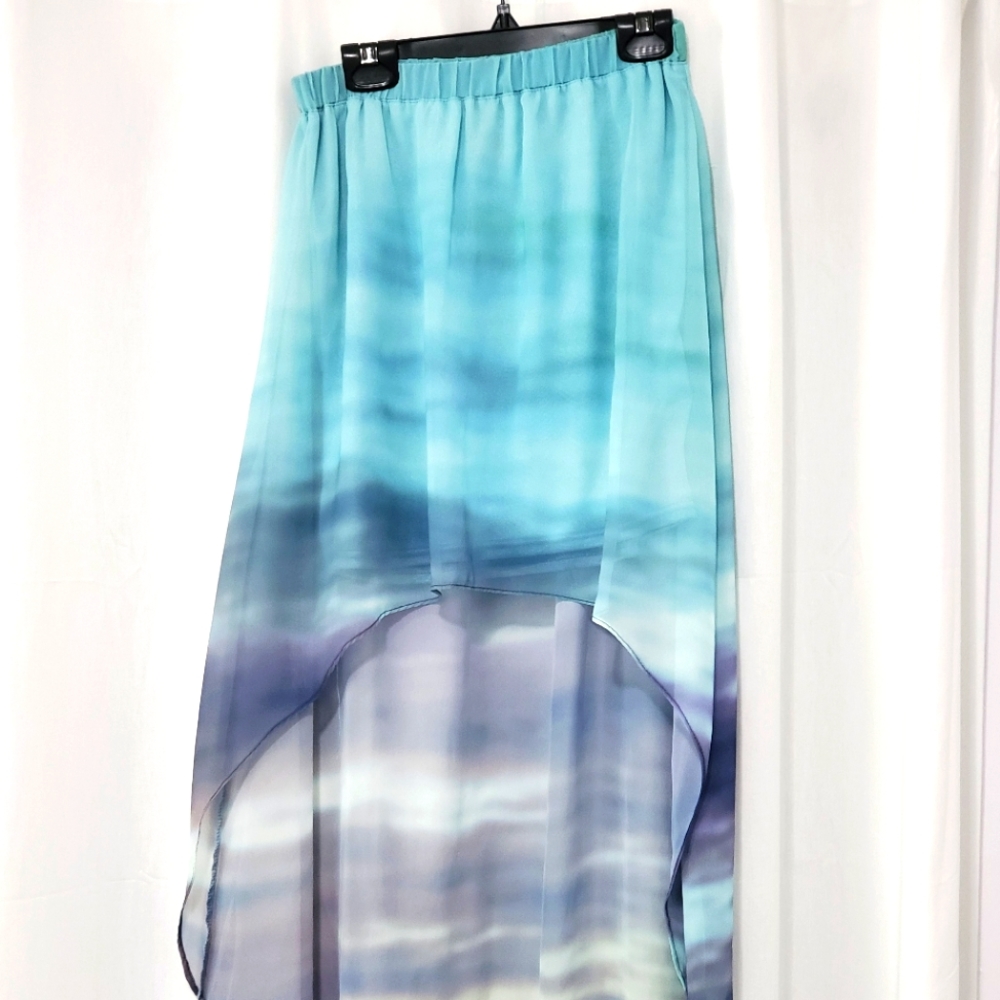 Skirt High/low